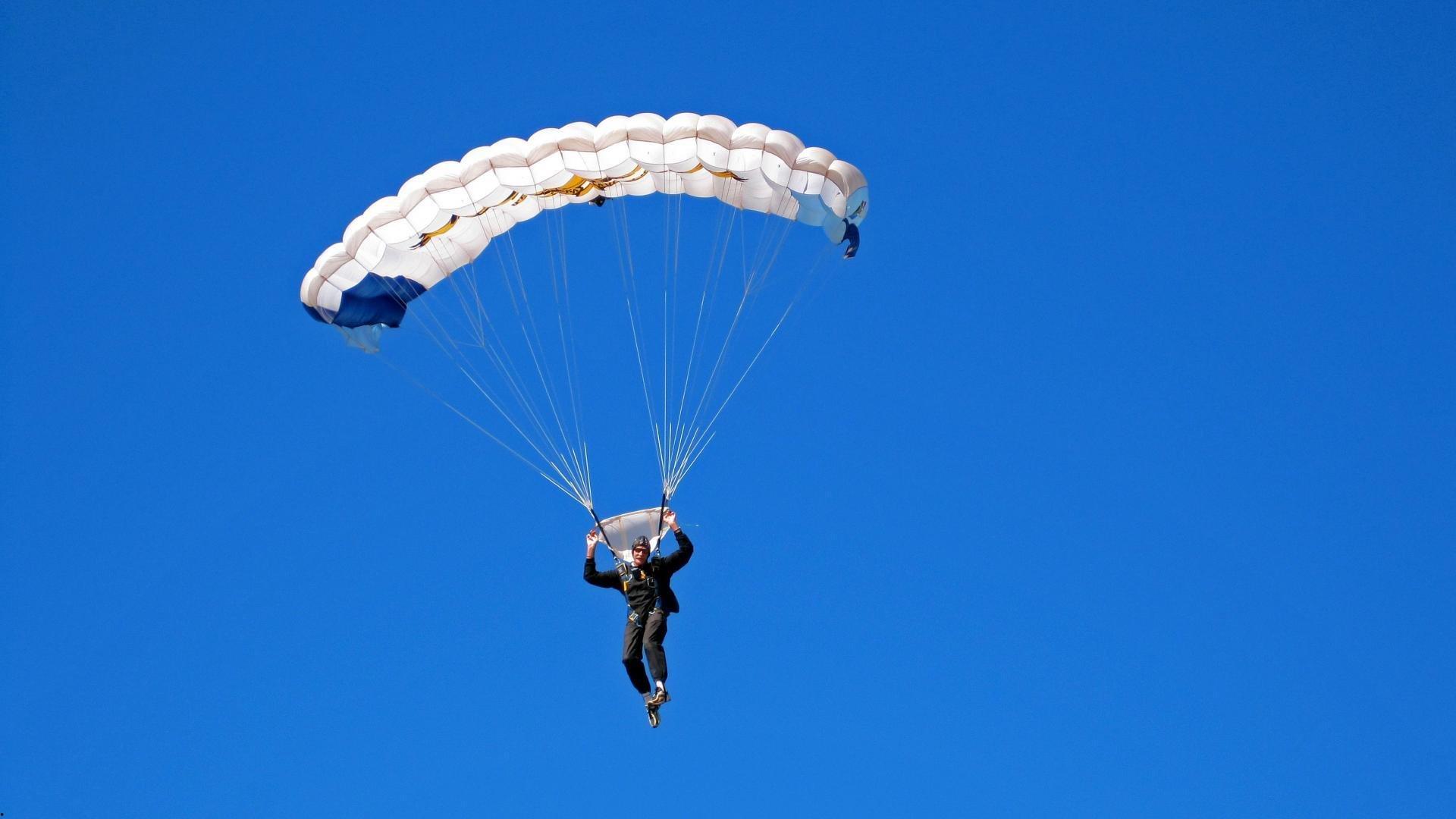 官方，利物浦旧将克拉克重返英格兰足坛，租借加盟德比郡