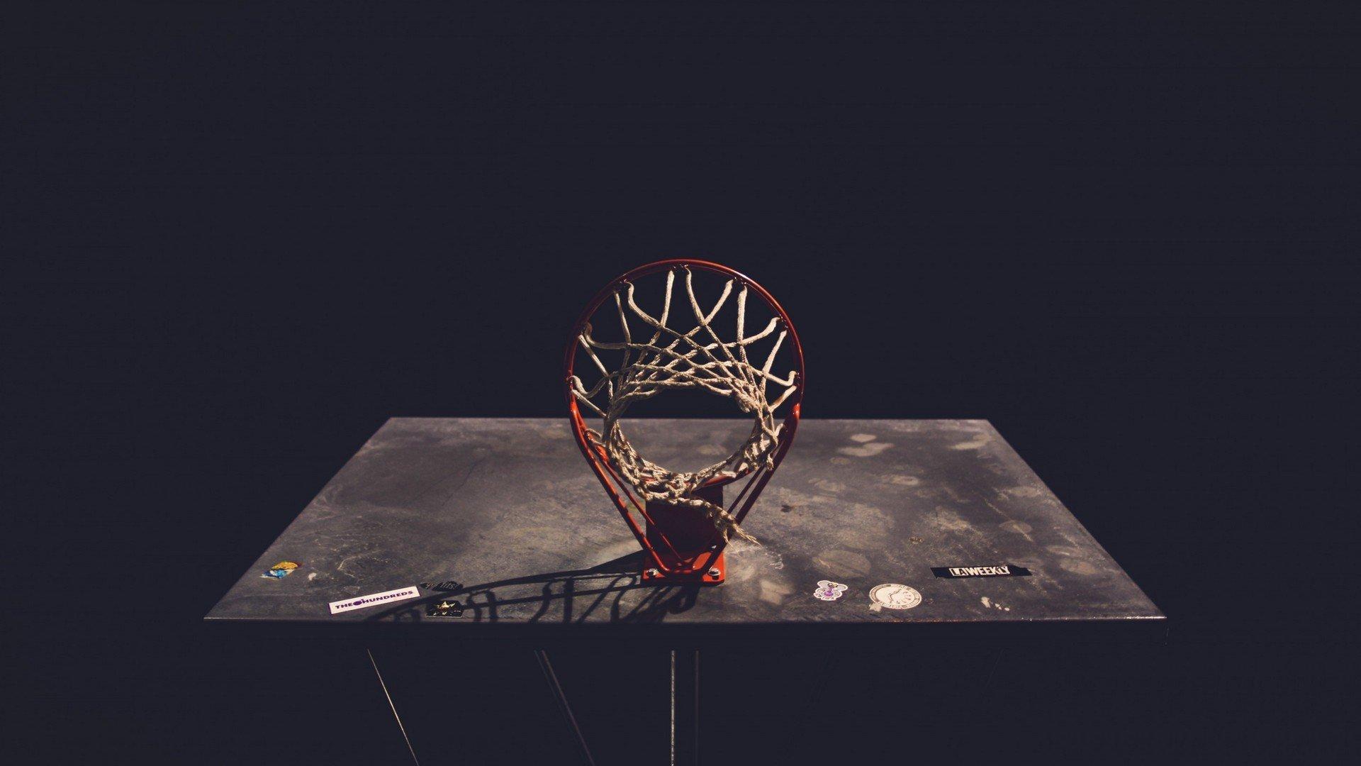 杜兰特率队夺冠获奥巴马短信盛赞，你的防守改变了比赛格局